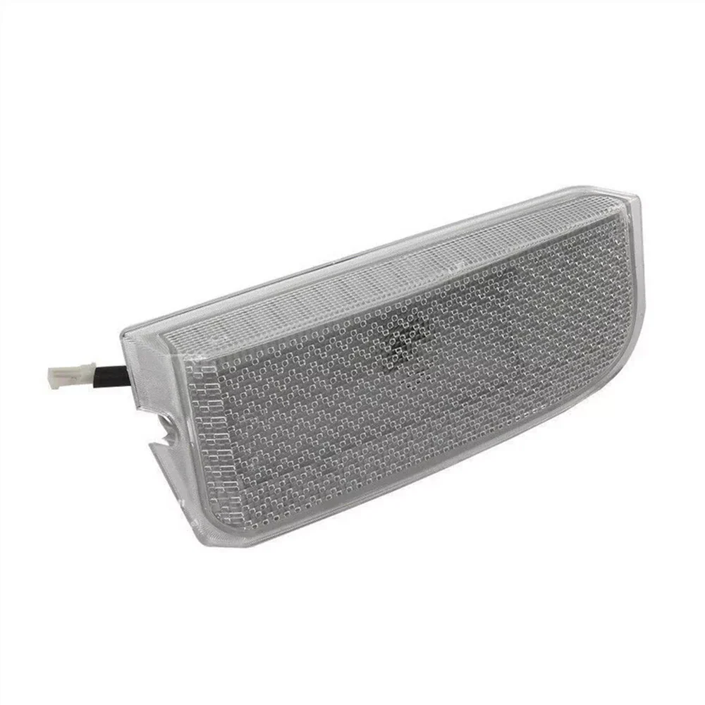 Left Side Tailgate Reverse Backup Lamp for Land Rover Range Rover L322 (2002-2012)