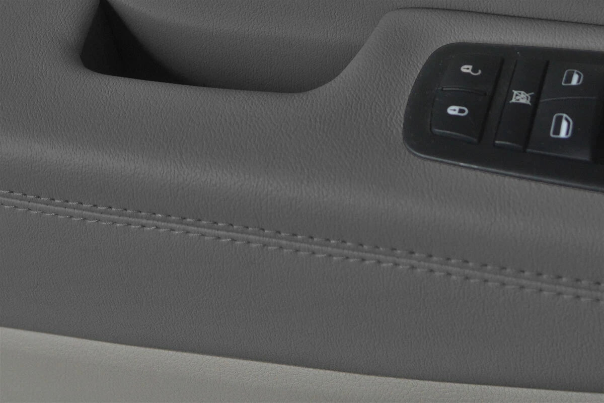 Leather Armrest Door Panel Cover for Jeep Grand Cherokee (2011–2019) Gray