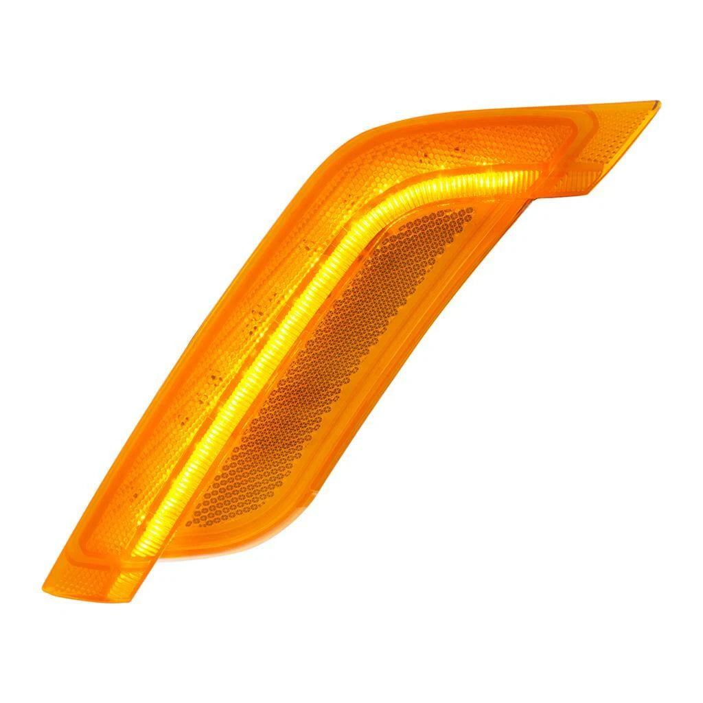 Driver Side Amber LED Fender Turn Signal Light for Peterbilt 579 587 (2016–2022)