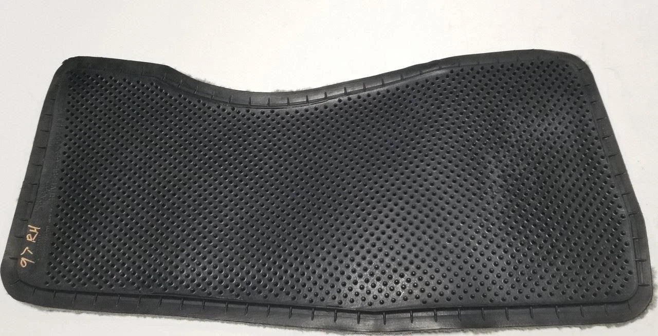 Front RH Passenger Side Floor Mat for Thunderbird Cougar (1996–1997) OEM Gray