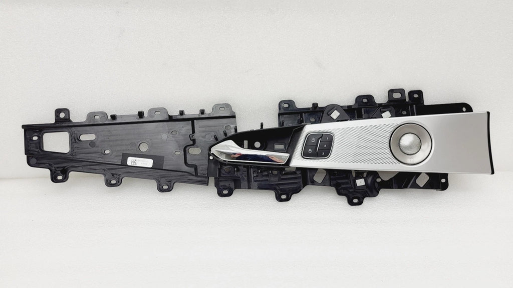 Interior Driver Door Handle Assembly for Lincoln Nautilus (2019–2023) MA1Z-5822601-FA