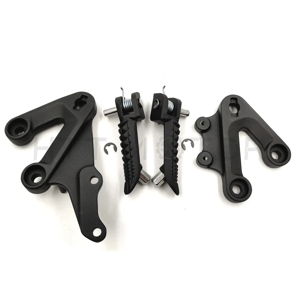 Set of 2 Front Foot Pegs Footrest Brackets for Suzuki GSXR1000 (2003–2004)