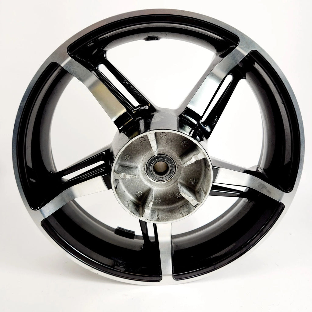 Helix Rear Wheel 18 x 5" for Harley-Davidson Road Glide (2024) 40900905