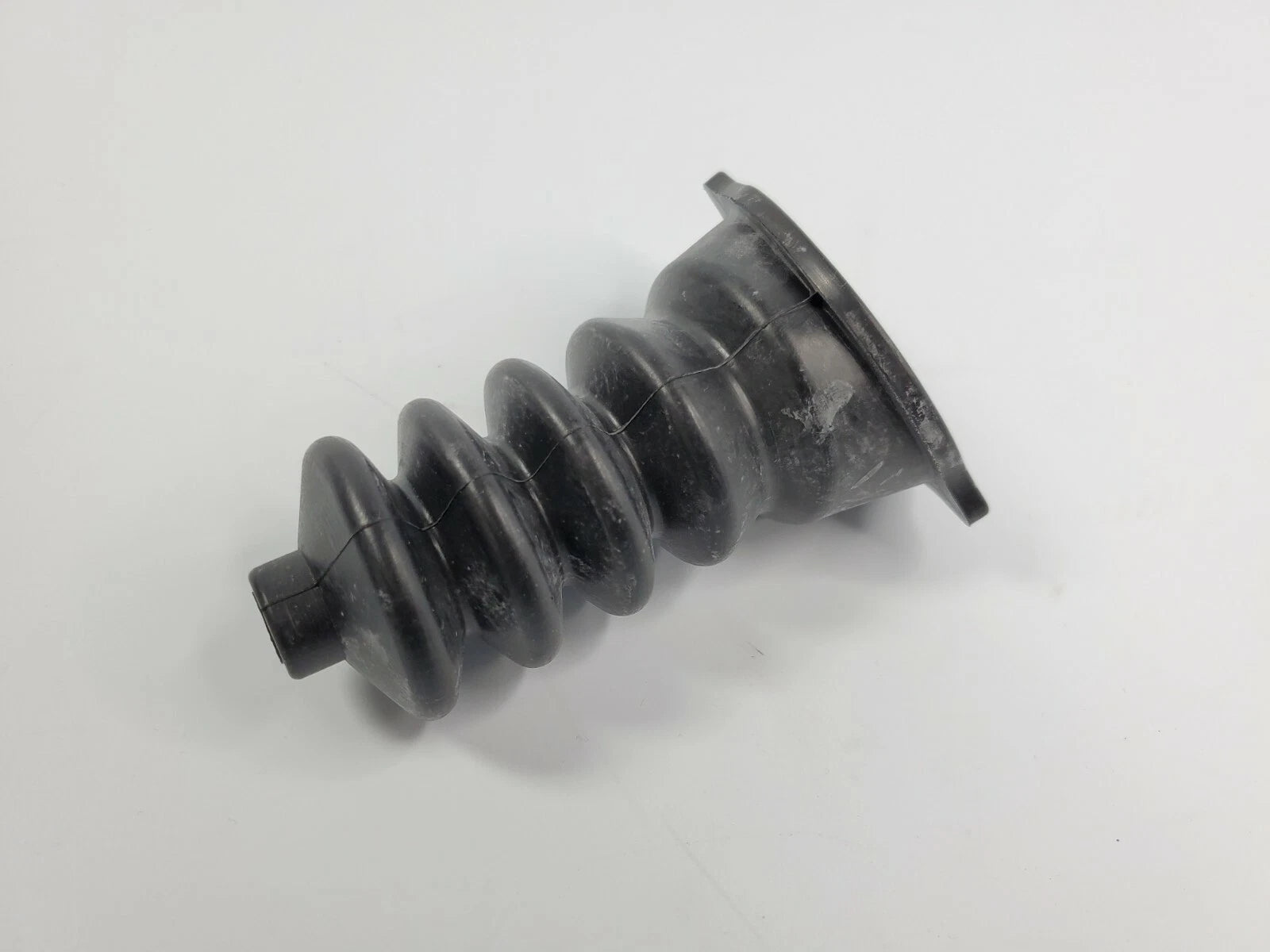 Clutch Rod Firewall Rubber Boot for Chevrolet Camaro Firebird (1970–1981)
