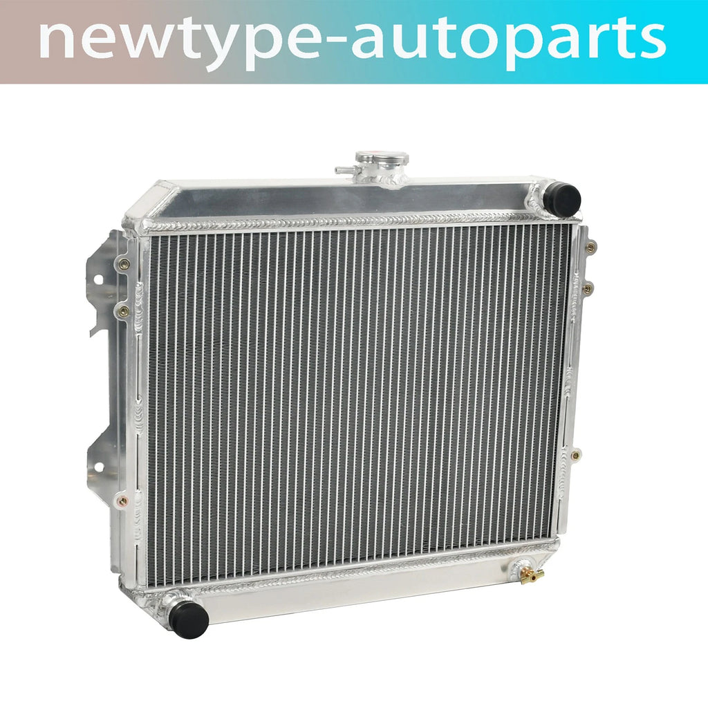 3 Rows Aluminum Radiator for Toyota Pickup (1976–1983)