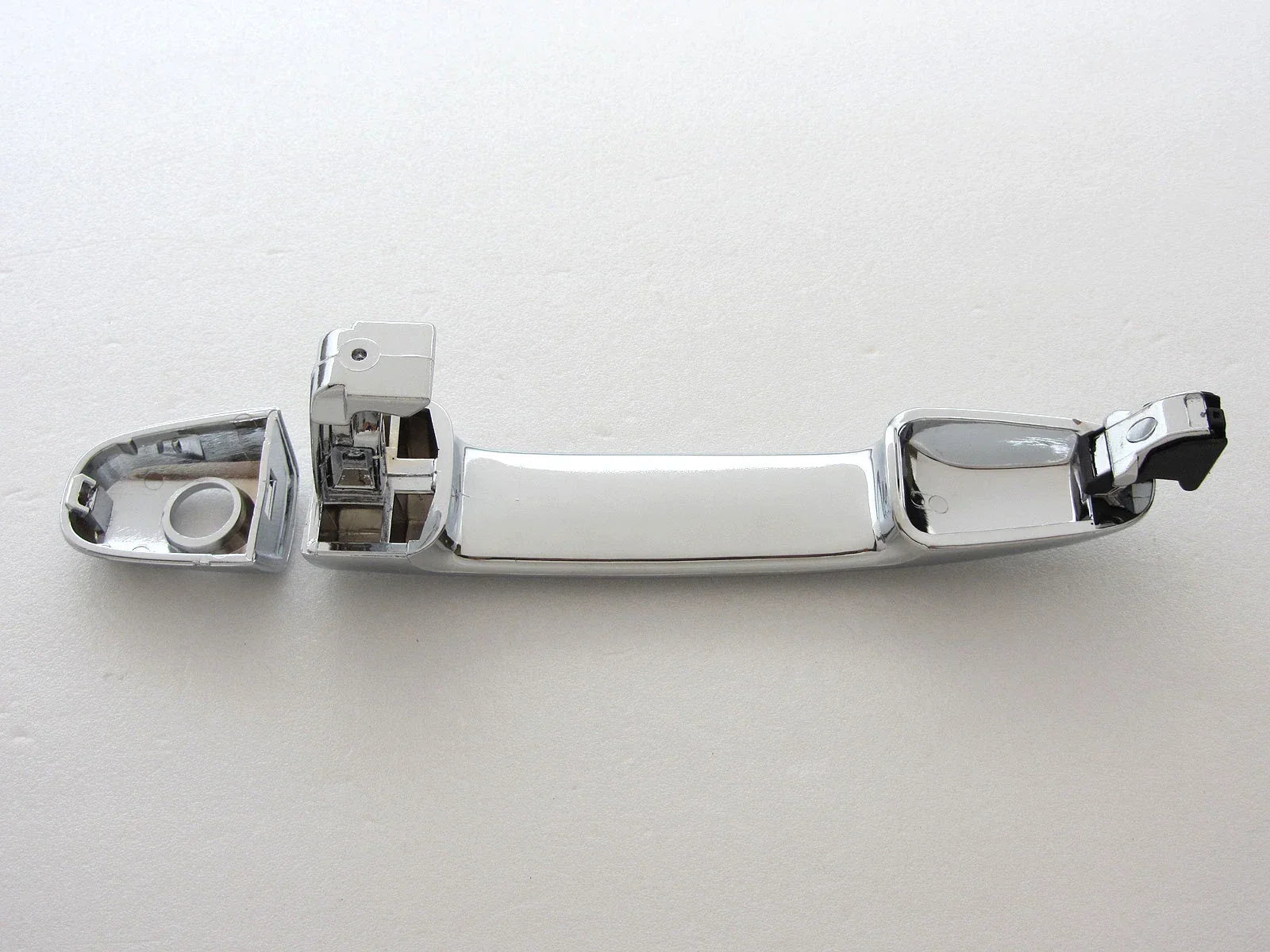 Chrome Outside Door Handle with Key Hole for 2005-2009 Toyota Hilux SR SR5