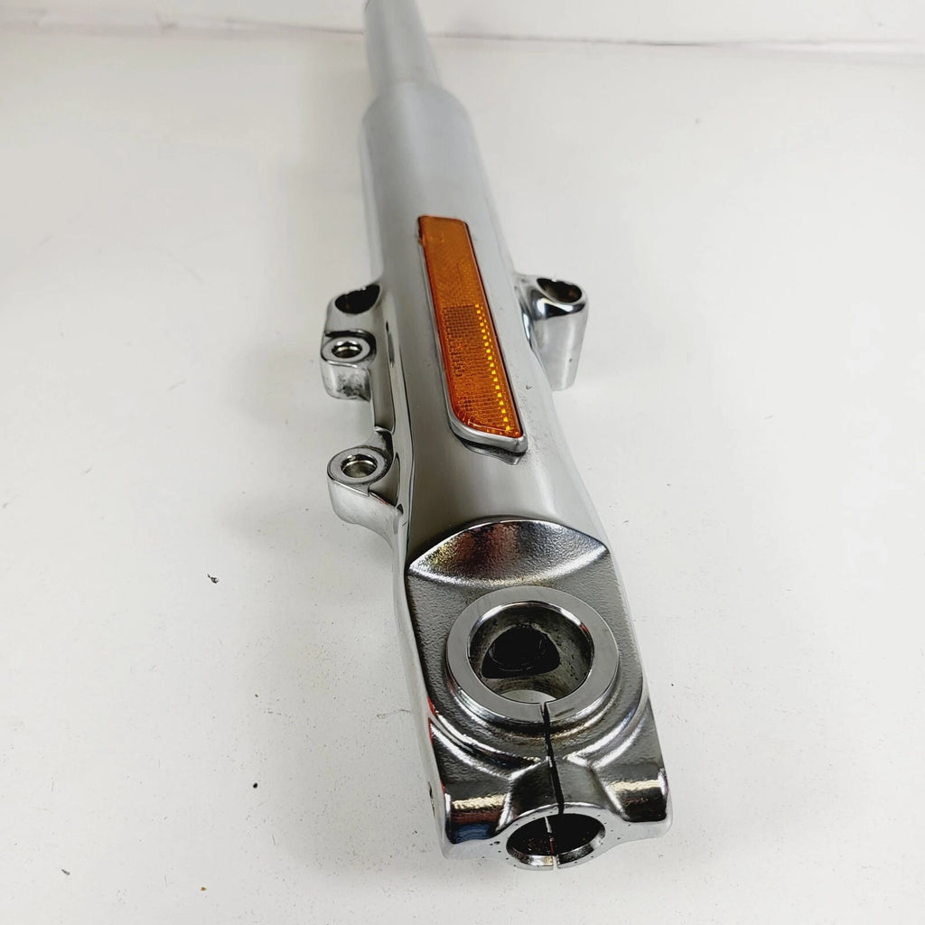 Chrome Right Front Lower Fork Leg Slider for Harley Davidson Tri-Glide (2014–2023) G5J3-00