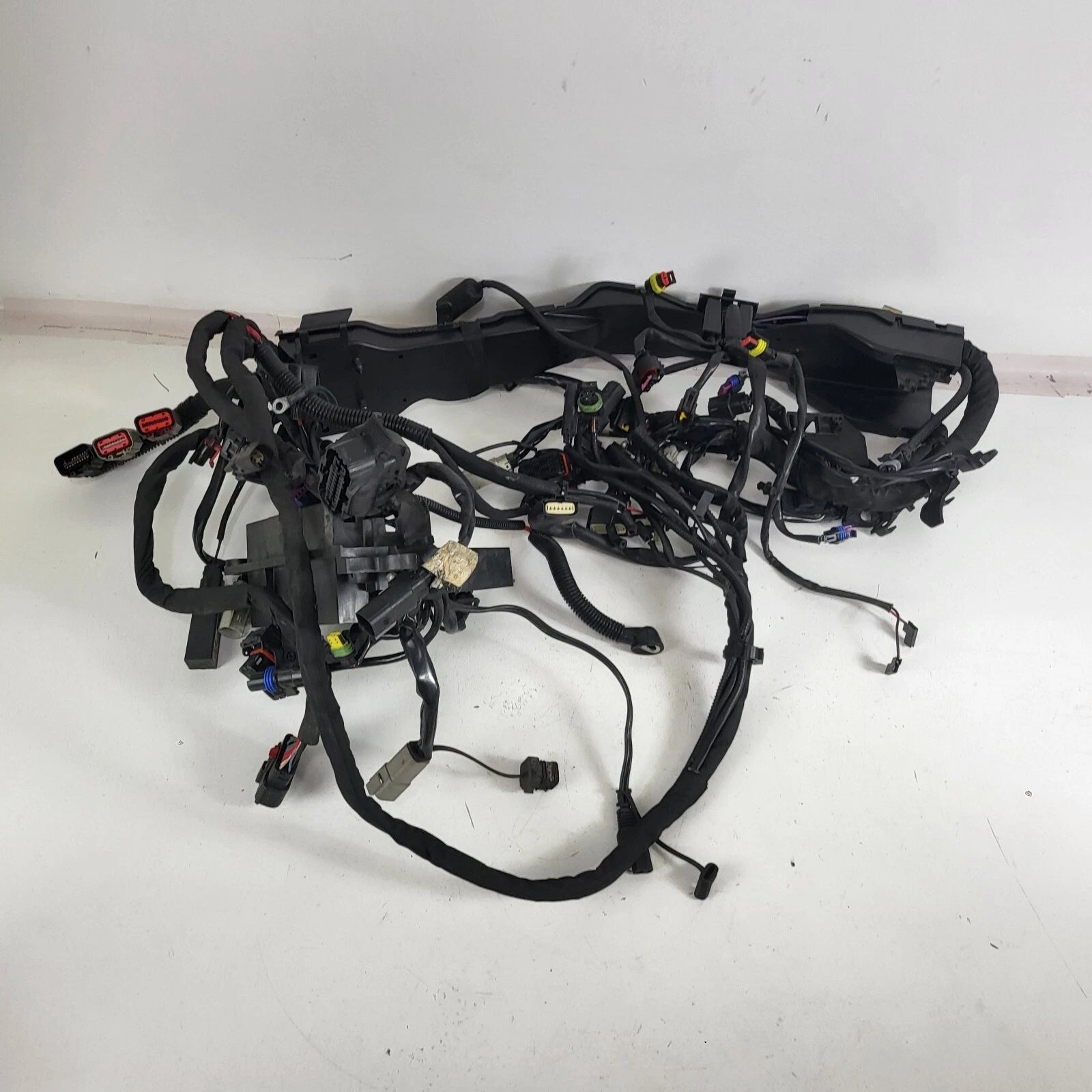 Main Wiring Harness for Harley Davidson CVO Street Glide (2015) 69200910
