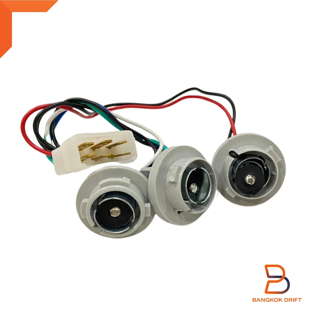 3 Socket Tail Light Wiring Harness for Nissan Navara D21 (1986-1997)