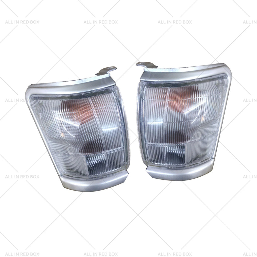 Pair Clear Corner Indicator Lights for Toyota Hilux (1997–2001)