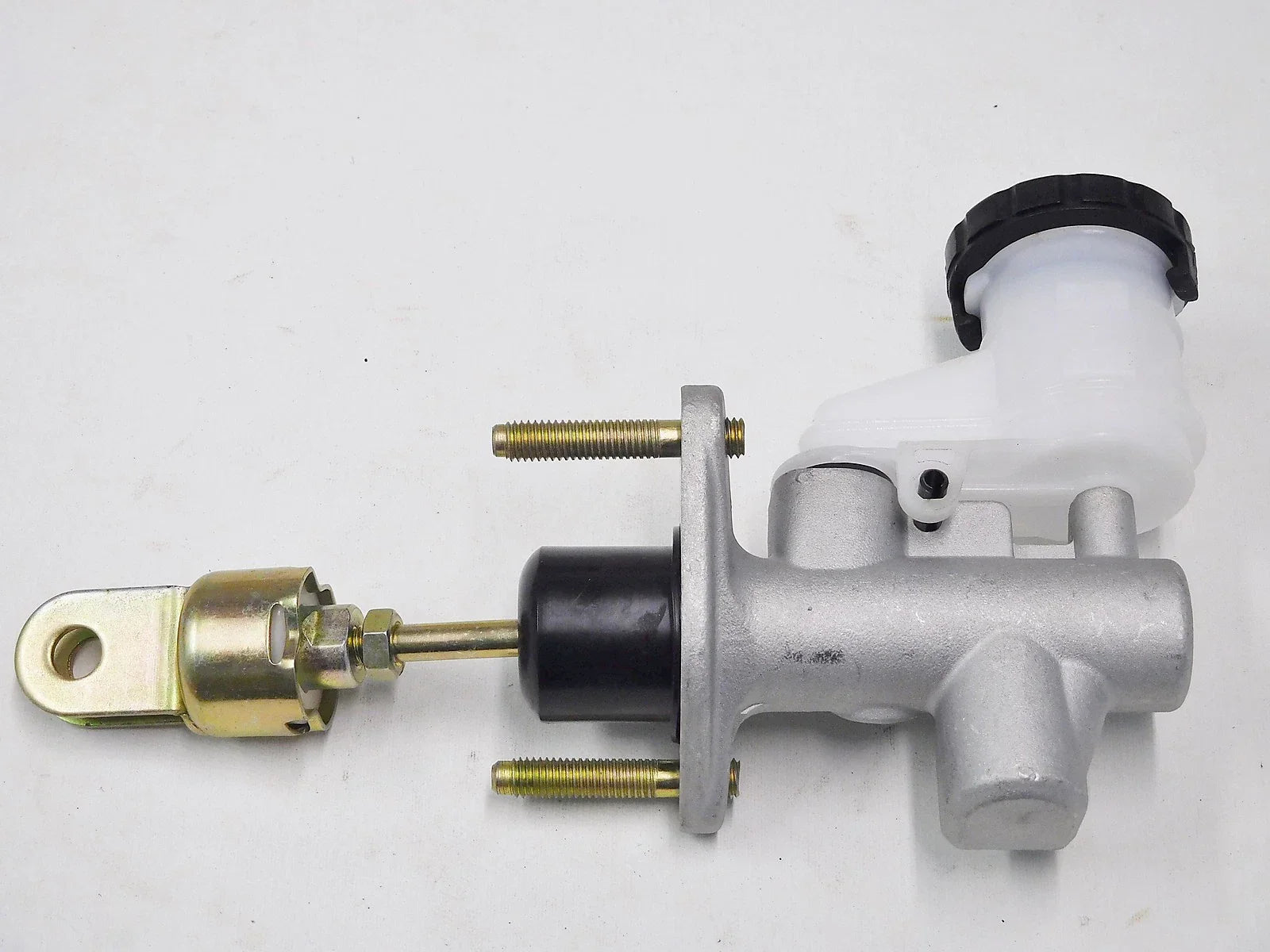 Clutch Master Cylinder for Mitsubishi Triton ML 4WD (2006-2014)