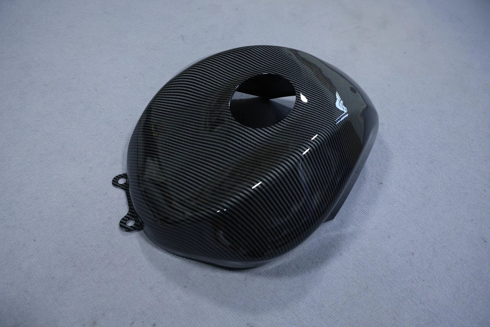 Carbon Fiber Fuel Gas Tank Cover Kit for Kawasaki Ninja ZX10R (2004–2005)