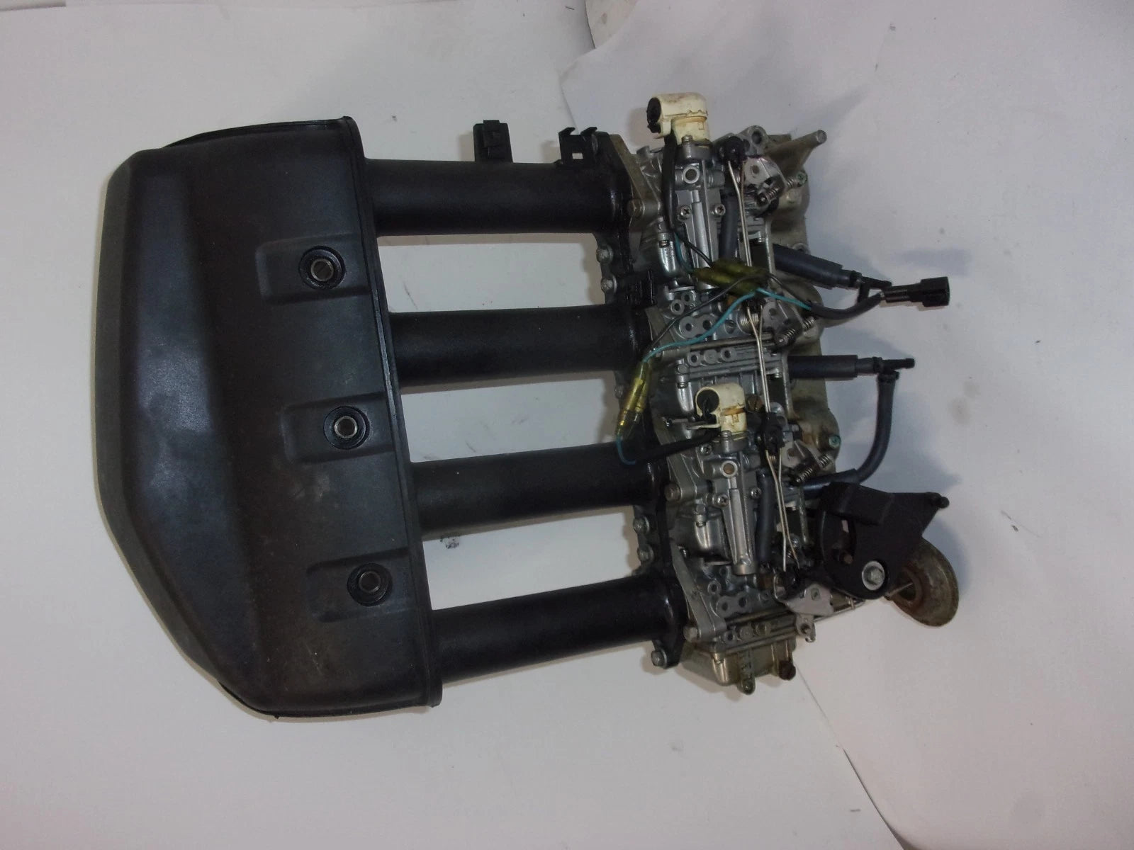 Carburetor Assembly for Yamaha 80-100HP (67F-14901-10-00, 67F-14902-10-00, 67F-14904-10-00)