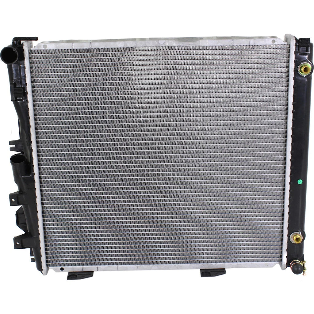 Radiator for Mercedes Benz 300E (1986–1993)