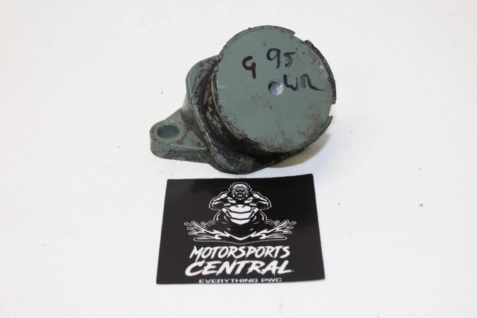 Engine Motor Mount for Yamaha Waverunner Superjet (650, 700, 800, 1200) 6M6-44517-00-5B