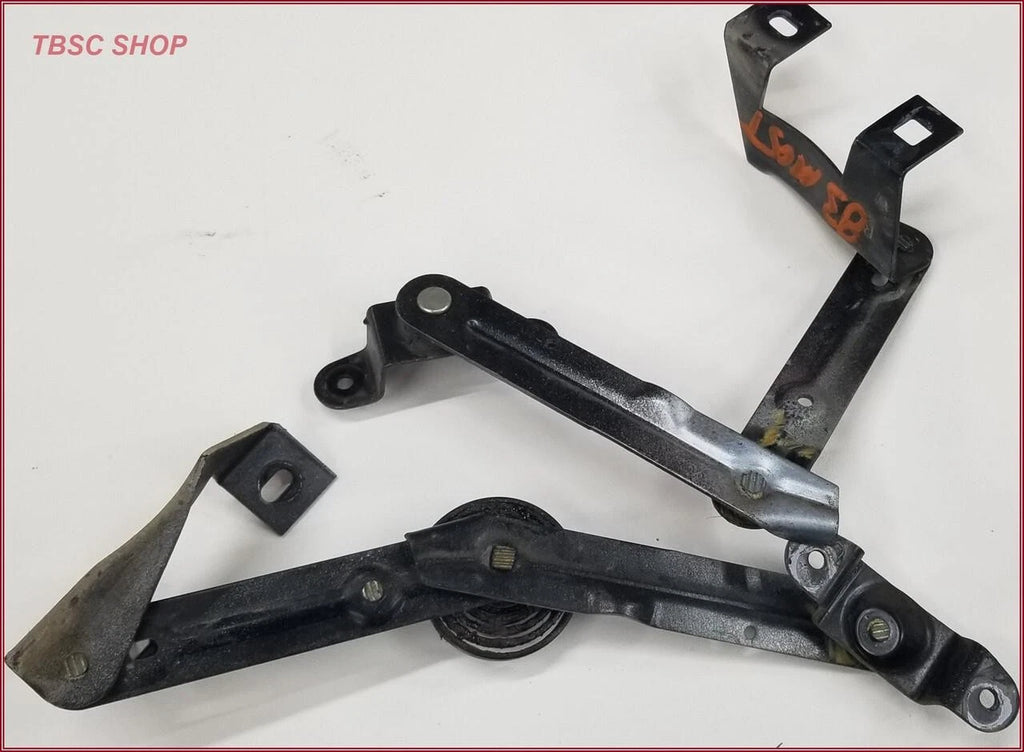 Set of 2 Trunk Lid Hinges for Ford Mustang Convertible (1983–1986)