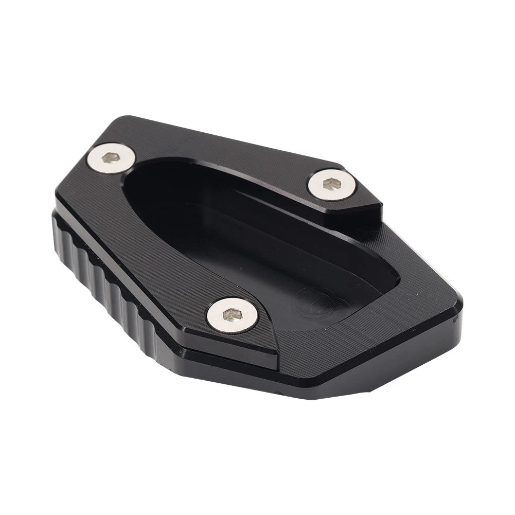 Kickstand Enlarger Plate for Triumph Speed/Street Twin 900 (2016–2023)
