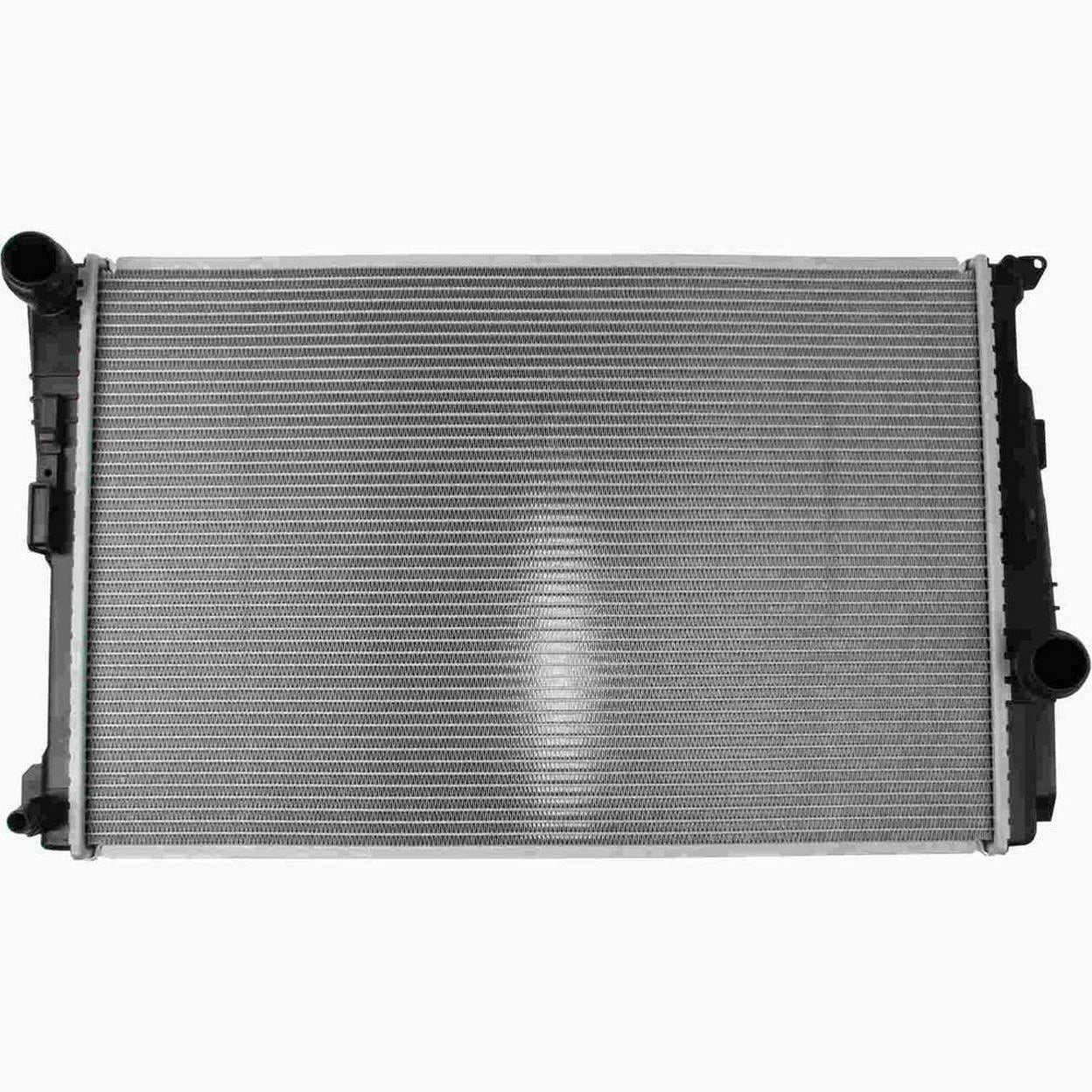 Nissens Aluminum Radiator 17118623369 for BMW F25 X3 F26 X4 (2011–2017)
