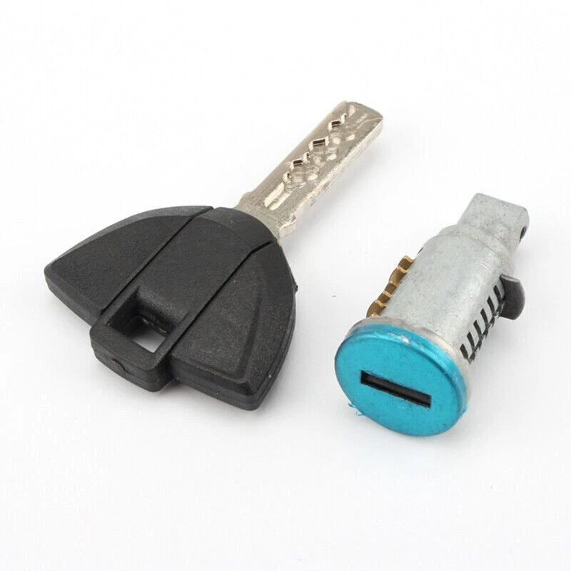 Rear Seat Cover Cowl Pillion Lock with Key Kit for BMW S1000RR (2009–2018) #8