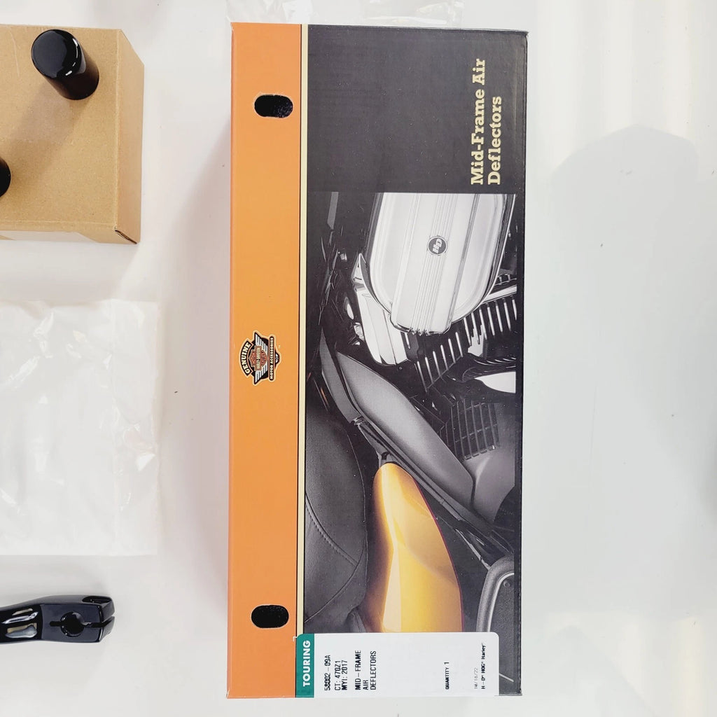Rider Essentials for Harley-Davidson Road King, Street Glide (2014–2024) 50700112