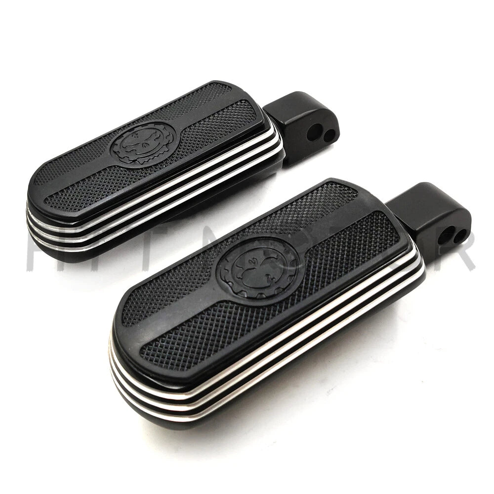 Skull Rubber Footpeg for Harley Davidson Softail Fat Boy FLFB, Fat Bob FXFB (2018–2023)