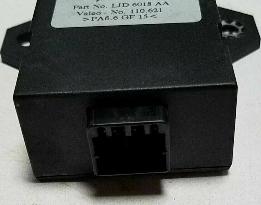 Windshield Wiper Rain Module LJD6018AA for Jaguar XK8 XKR XJ8 XJR VDP (2000–2002)