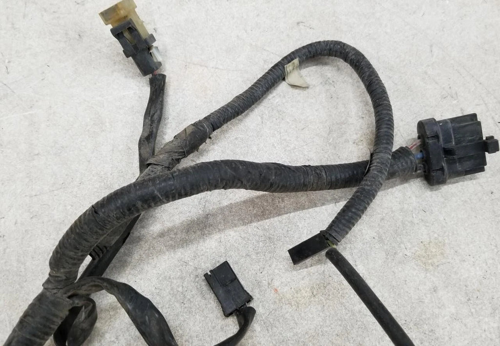 Radiator Push Fan Wire Pigtail for Ford Thunderbird SC (1994–1995)