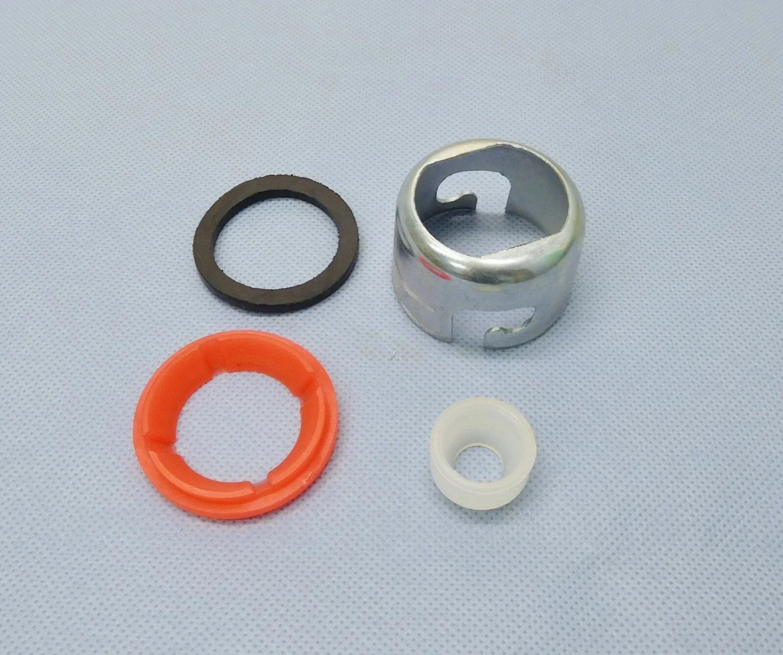 4 x Gear Stick Lever Seat Bush for Hilux RZN169 (1997-2002)