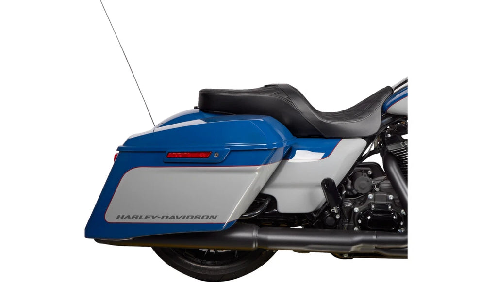 Drag Spec Freedom Seat for Harley FLH (2009–2023) - Vinyl, Double Diamond Black Stitch