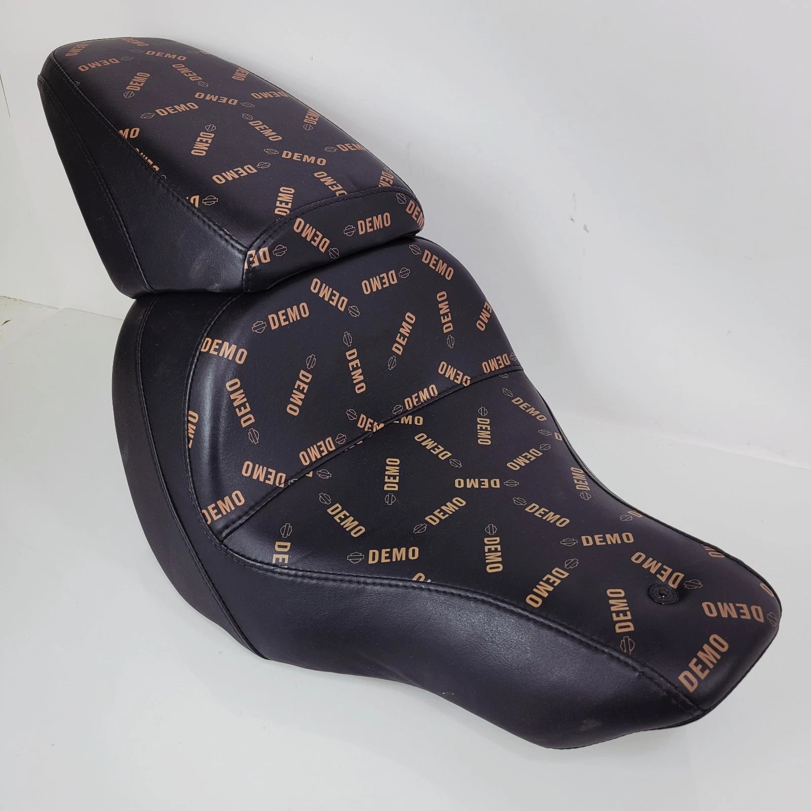 Two-Up Seat for Harley-Davidson Softail Low Rider (2018–2023) FLSB FXLR FXLRS