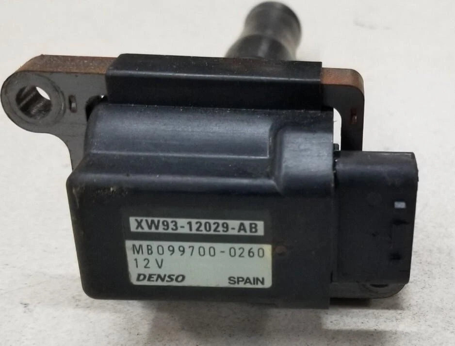 Ignition Coil Ignitor 4 Pin for Jaguar XJ8 XJR XK8 XKR (1999–2003) XW93-12029