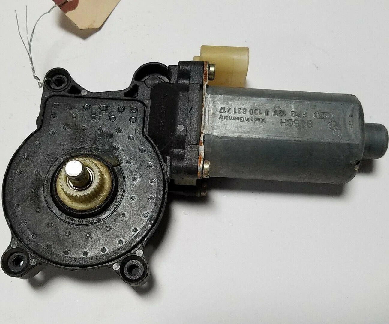 Right Front Door Window Motor for BMW 325i (2001–2005) 67-62-8-362-064