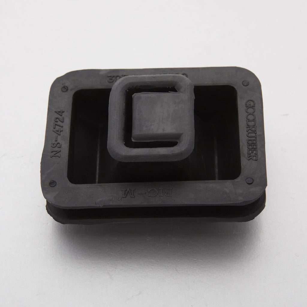 Clutch Fork Release Rubber Dust Boot for Nissan Navara D21 (1986-1997)