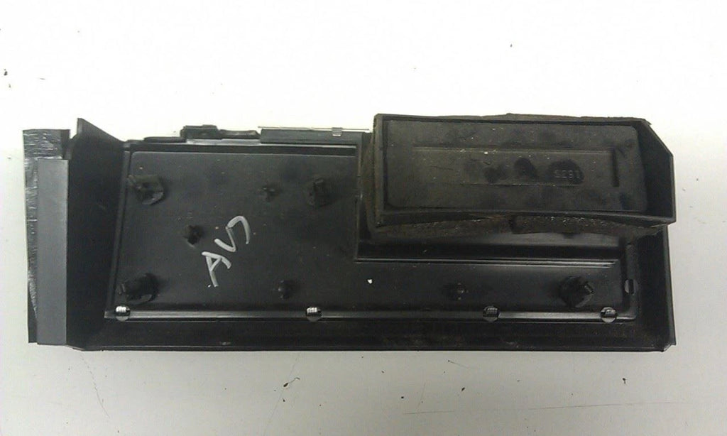 Air Vent Panel LH Driver Side for Ford Thunderbird/Cougar (1989–1993)