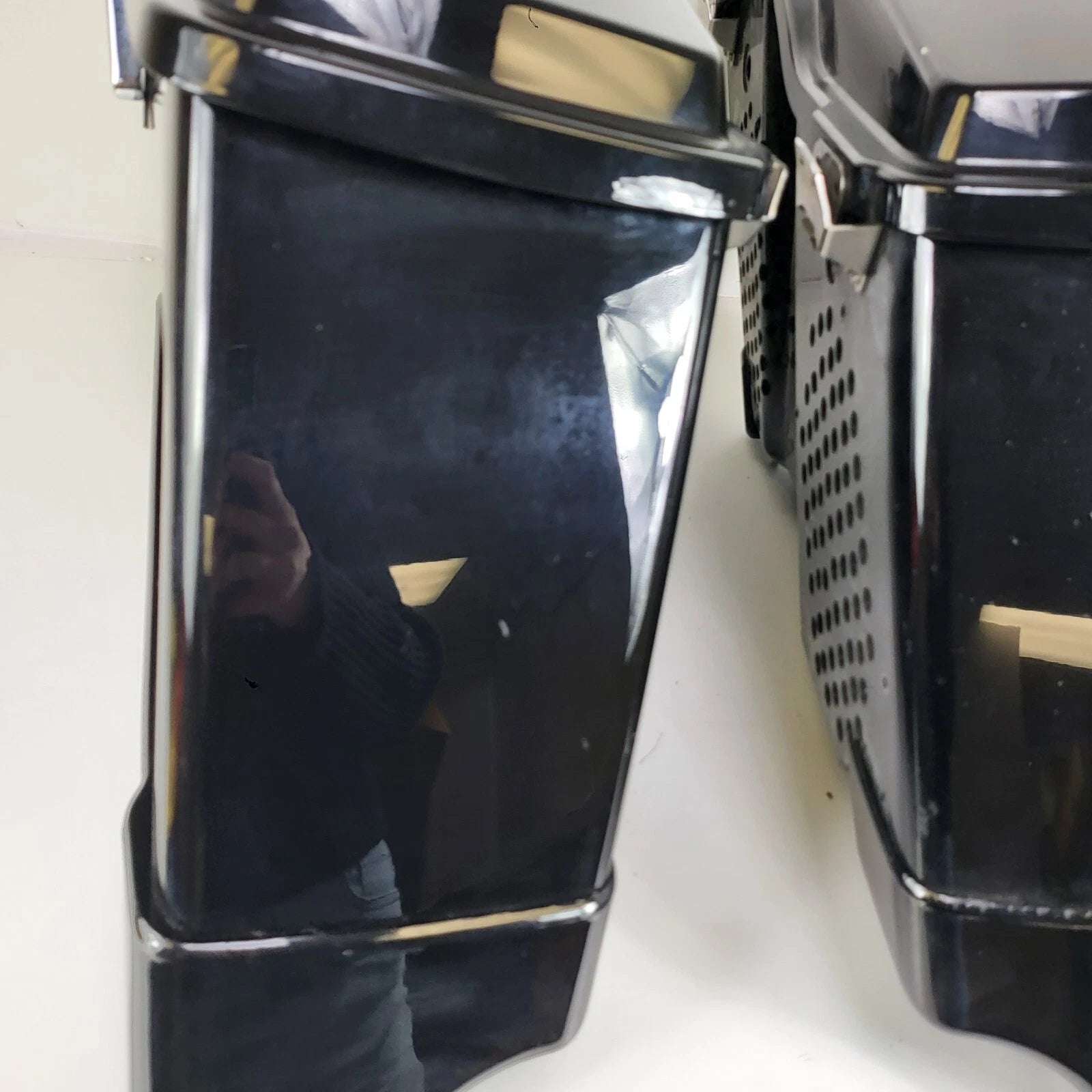 Saddlebags with Bag Extensions for Harley Davidson Road Glide (2011)