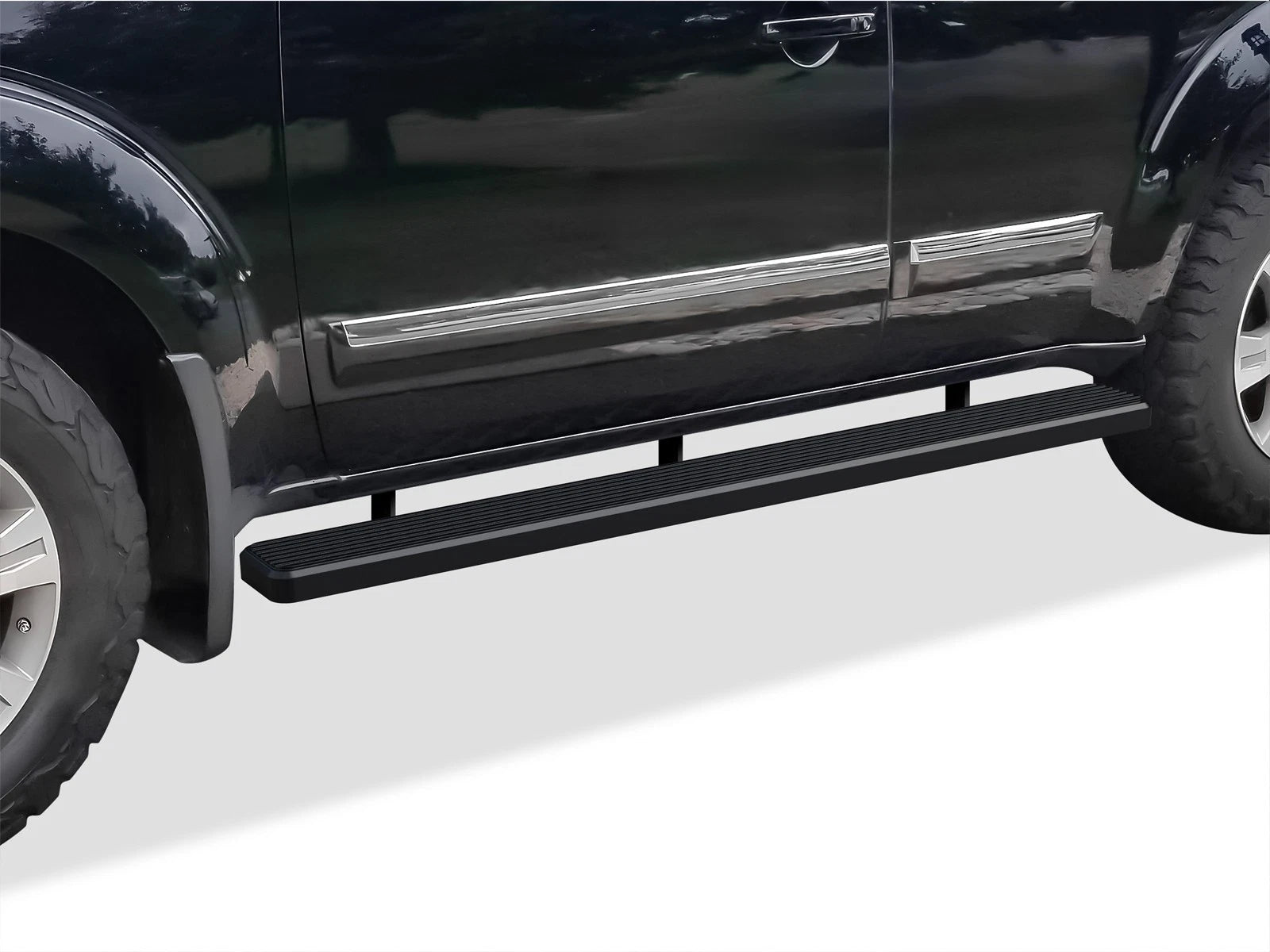 5" Stainless Steel Running Boards for Nissan Pathfinder (2005–2012)