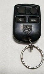 Keyless Remote FOB Transmitter for Jaguar S-Type (2000–2002) XR83-15K601-AA