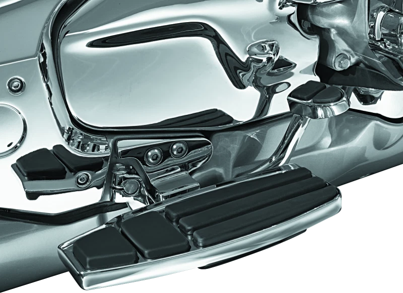 Kuryakyn Driver Floorboard Kit for Honda Gold Wing F6B (2001–2016) Chrome