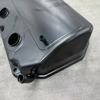 RH Rocker Cover for Mitsubishi Pajero Montero (2000–2006)