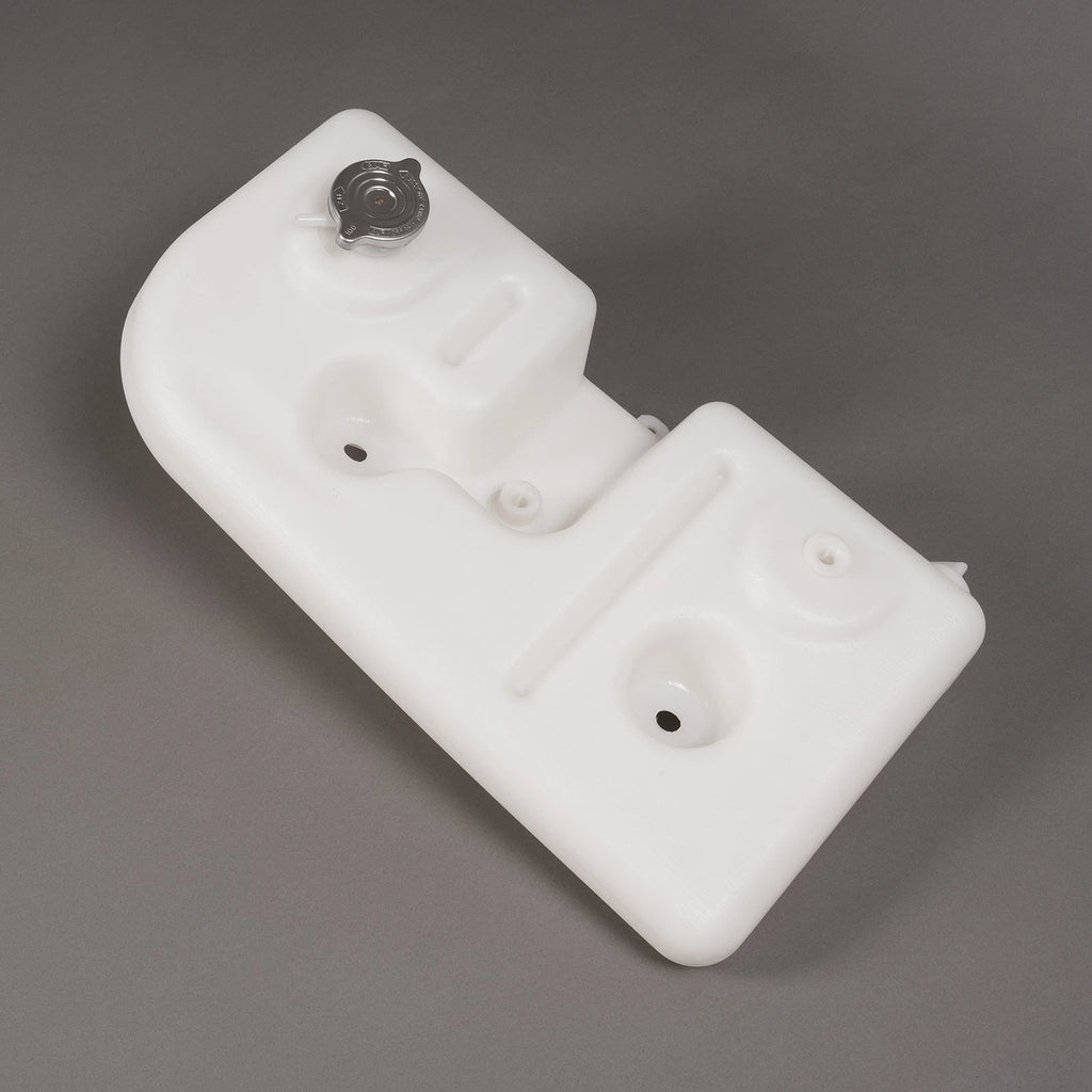 Engine Coolant Overflow Reservoir Tank for Sterling A9500 L9500 (1999–2004)