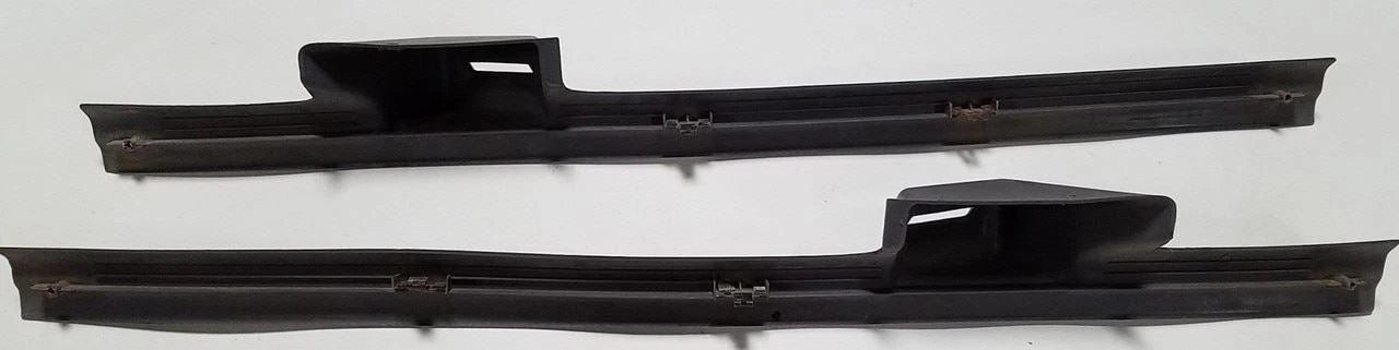 Lower Seat Panel Gray Set for Ford Thunderbird Cougar (1992–1993)