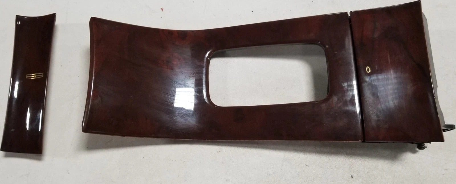 Wood Center Console Ash Tray Finishing Panels for Lincoln Continental (1995–1997)