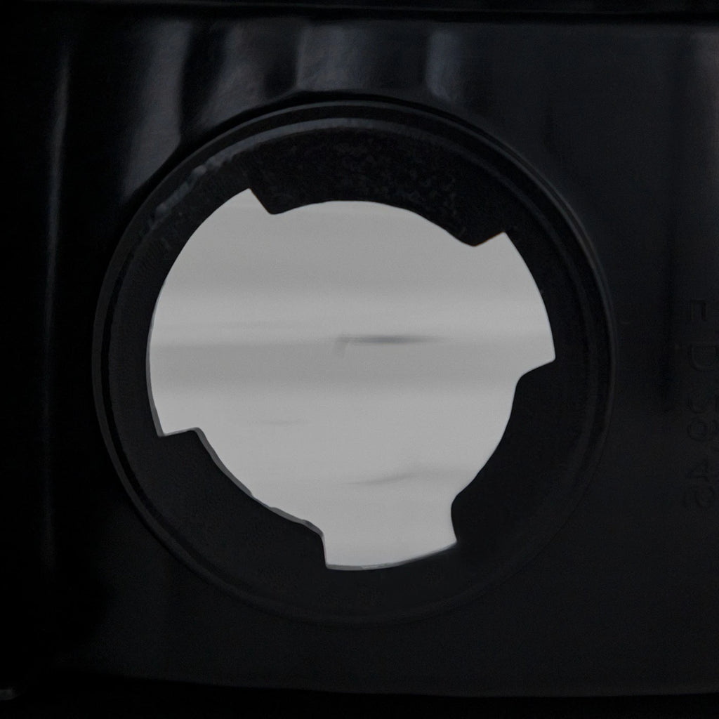 Tail Light for Ford Escape (2001-2007)