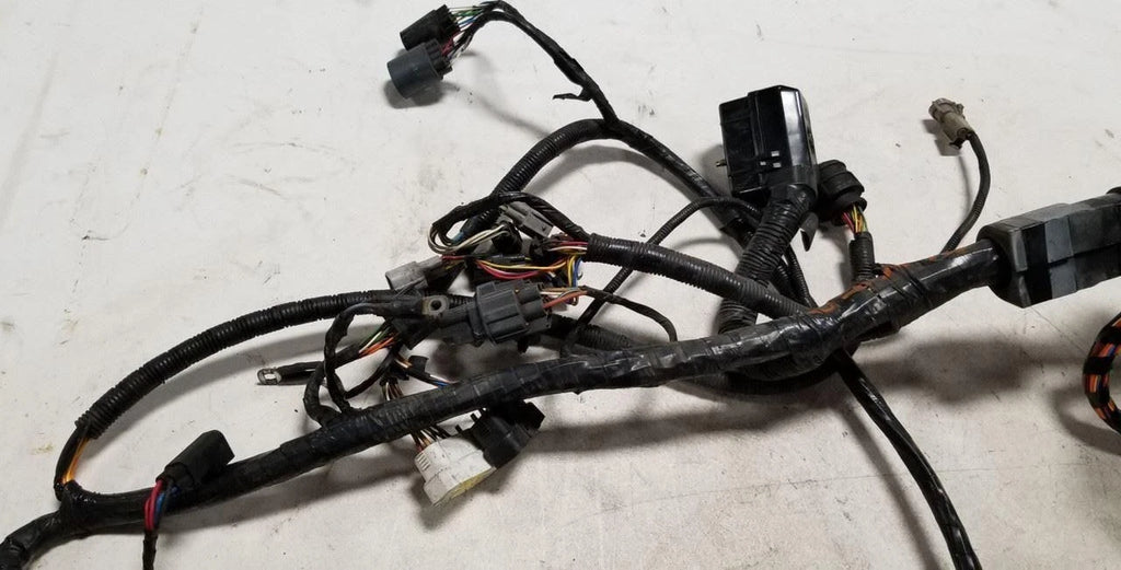 Engine Management PCM Harness for Jaguar XJ8L XJ8 VDP (2001) LNG3350EB