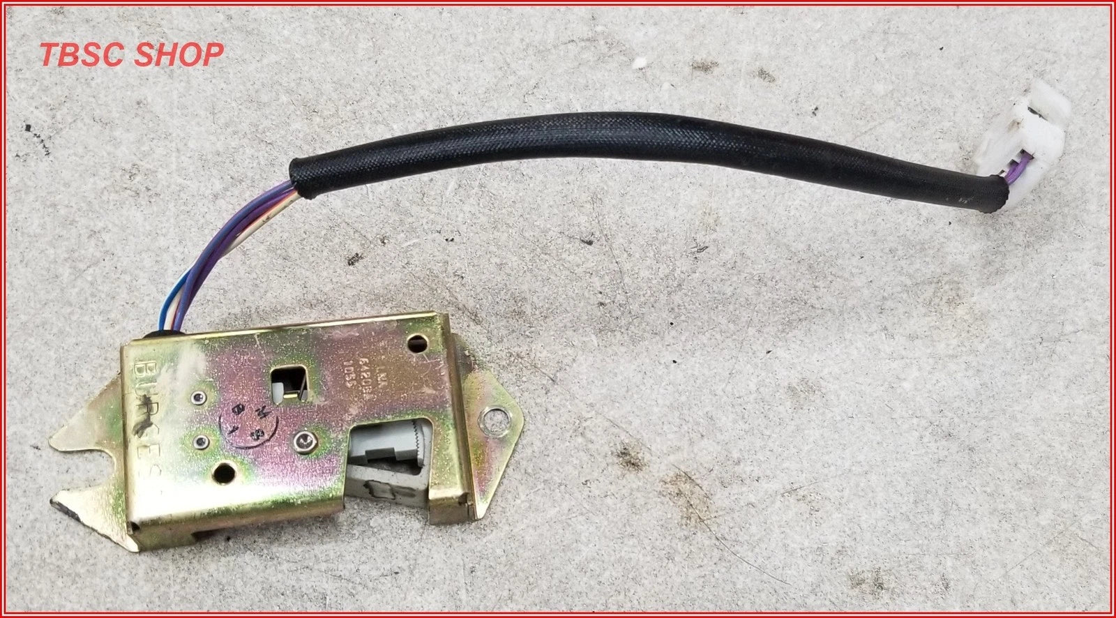 Brake Pedal Stop Light Switch for Jaguar XJ6 XJR XJ12 VDP (1993–1997) LNA6420BA
