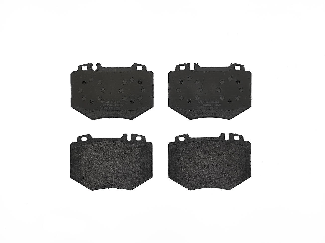 Set of 4 Brembo Front Low Met Brake Pads for Mercedes W220 S500 (2000–2006)