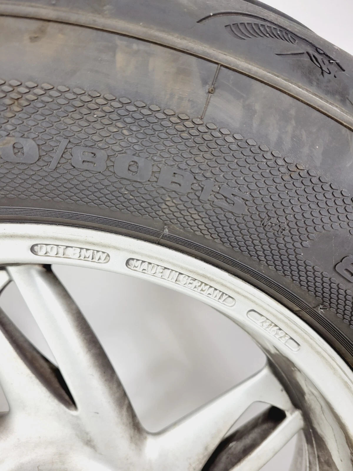 Rear Wheel Rim & Tire for BMW Montauk R1200CL (2002–2006)