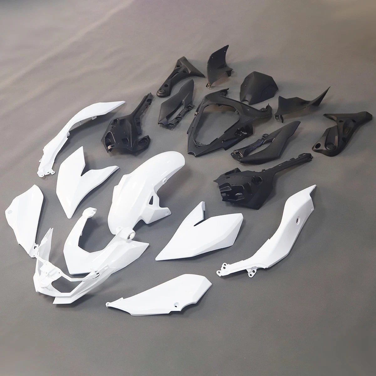 Unpainted ABS Fairing Kit for Kawasaki Z500 (2024–2025)