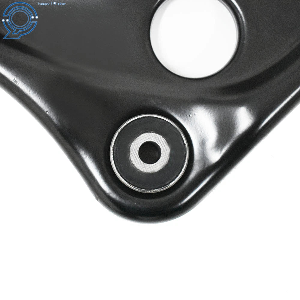 Set of 2 Front Lower Control Arms for Nissan Versa (2013–2017)