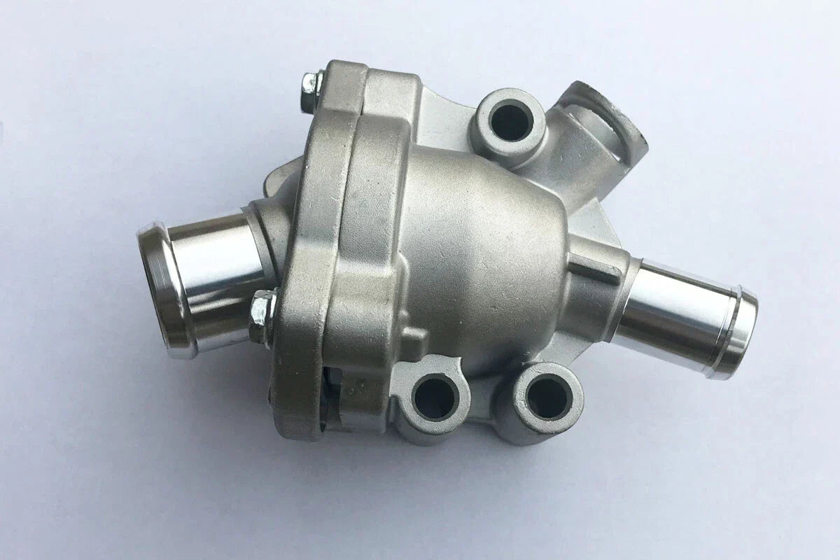 Aluminum Coolant Thermostat Housing for Volvo XC60/S40/S60/S80/C30 (2008-2012)